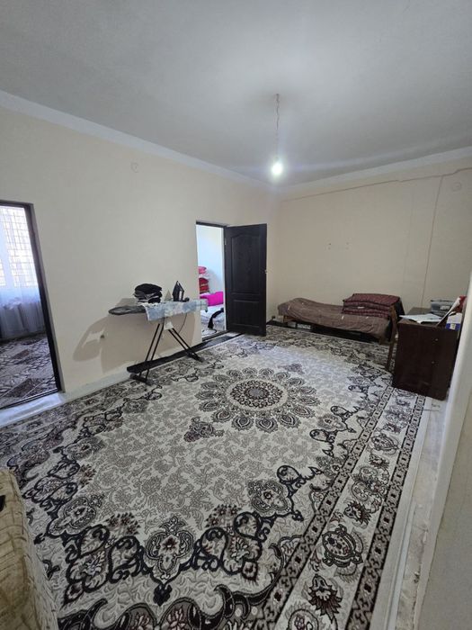 Чичик шахар 10 м/р Карвон 3х 68 кв/м 1 этаж сотилади Нархи 30.000$ Нал