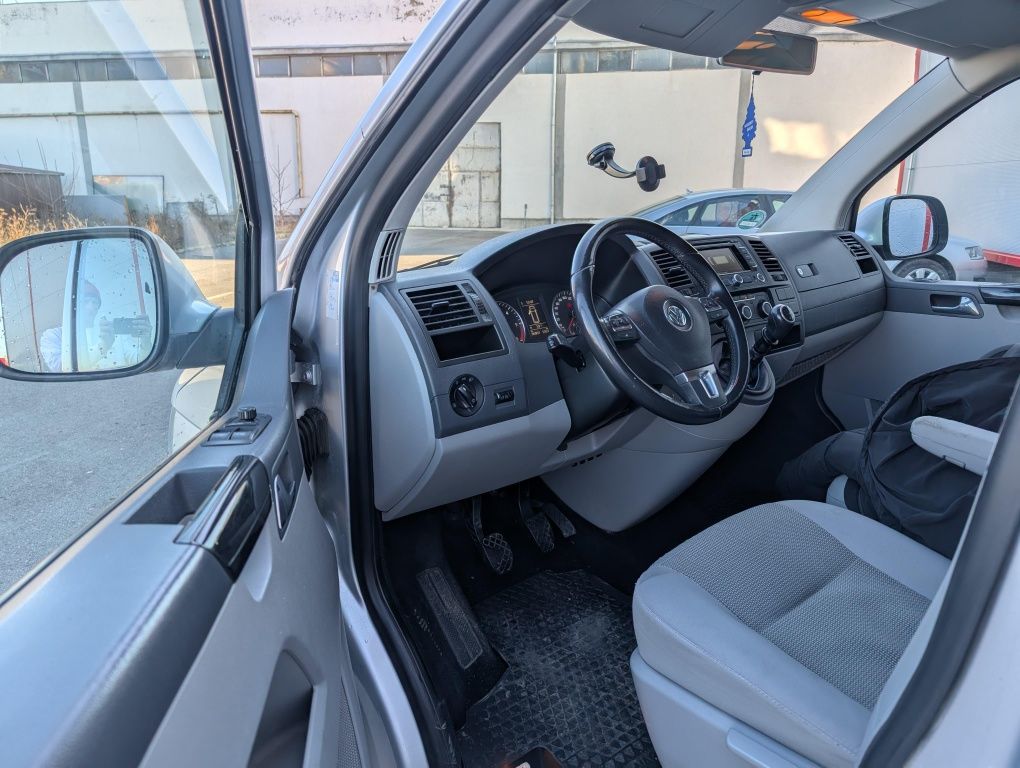 Volkswagen Caravelle 2011 - Motor Defect