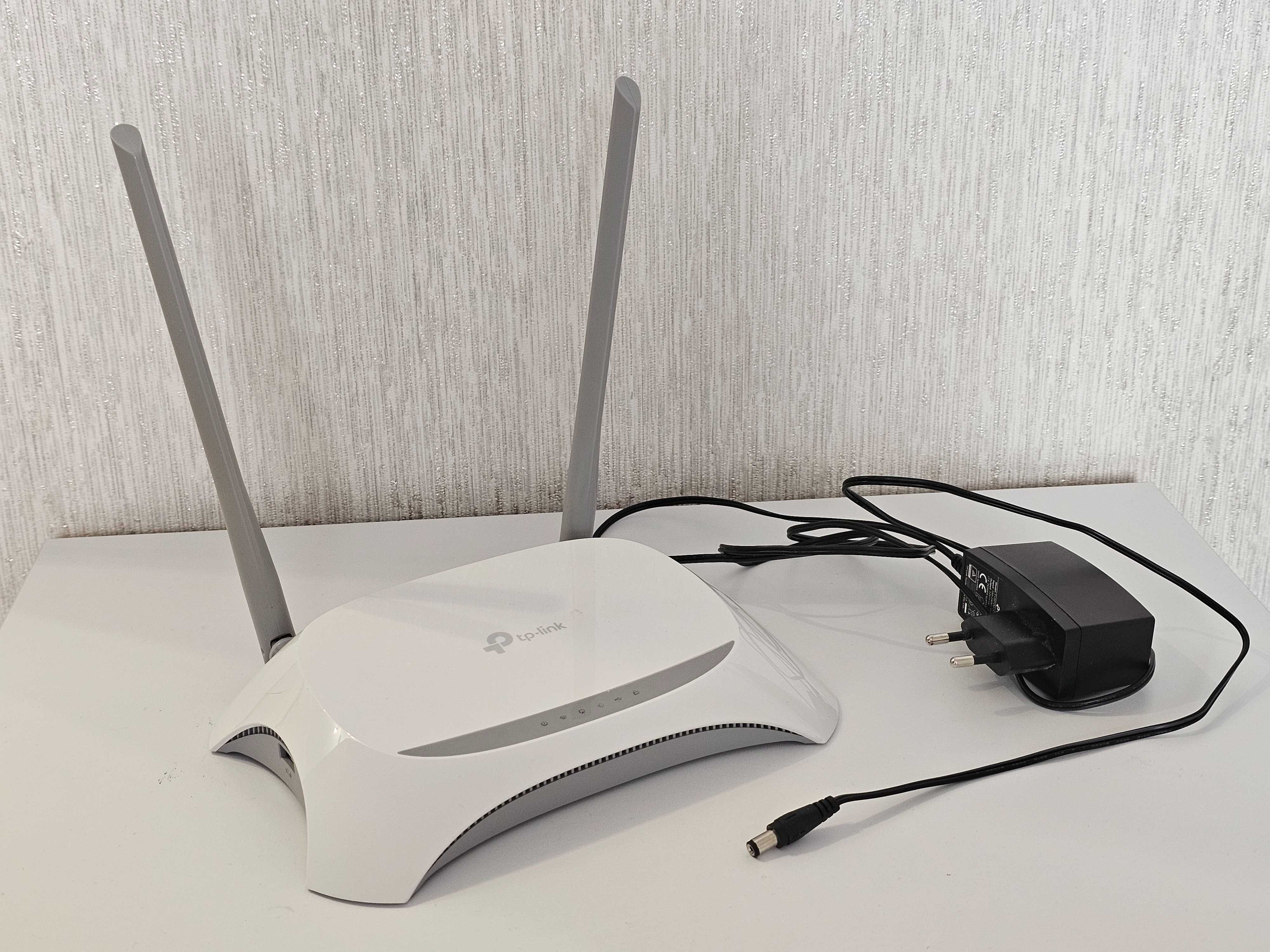 Модем TP-Link TL-WR842N