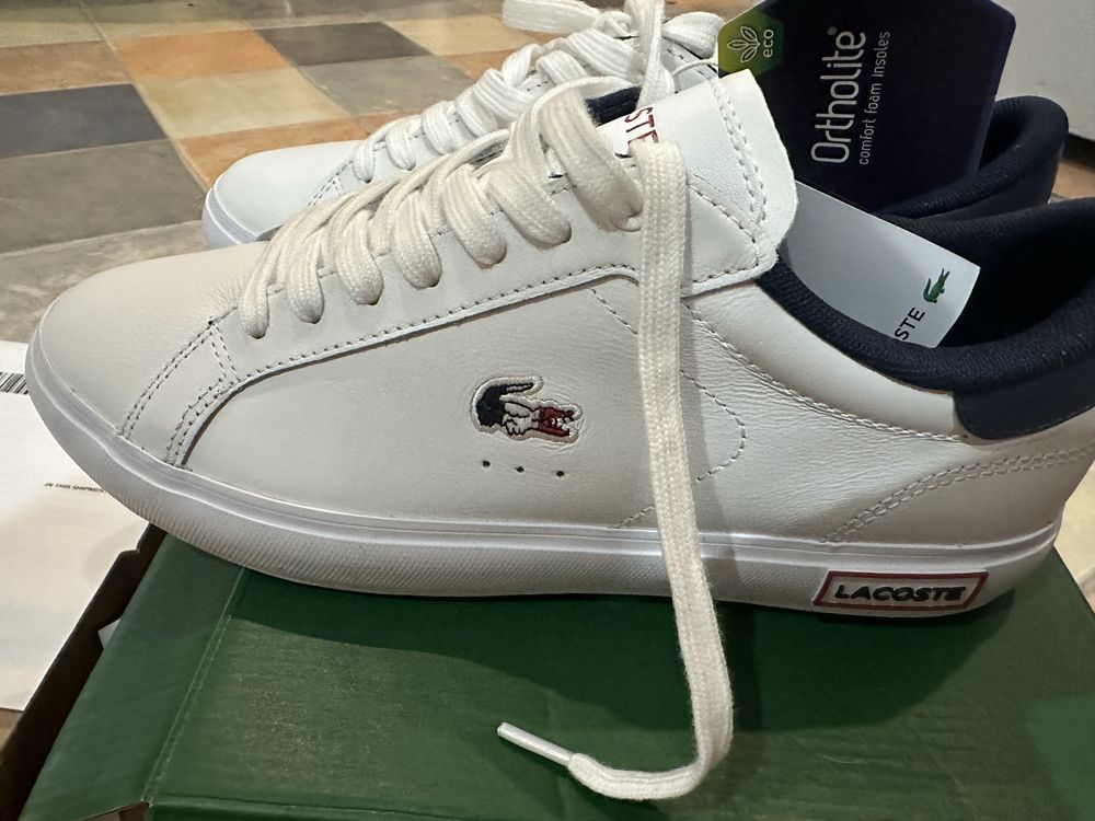 Абсолютно Новые Женские Кеды белые, Lacoste 39 размер