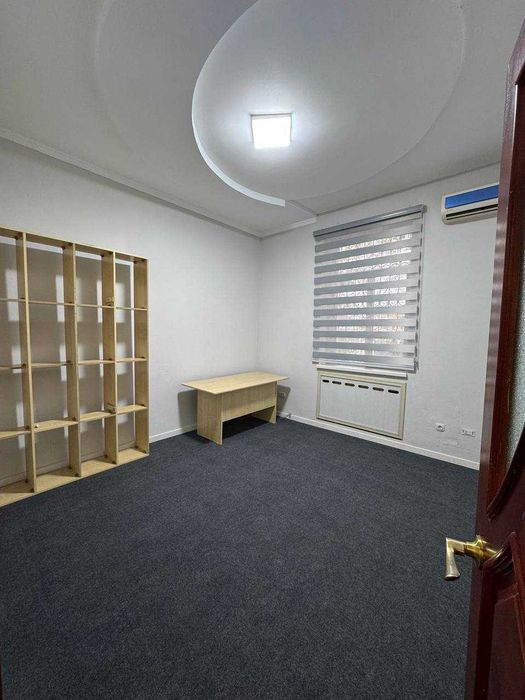 Сдаю под офис в центре Ташкента. Свежий ремонт. 8 комнат