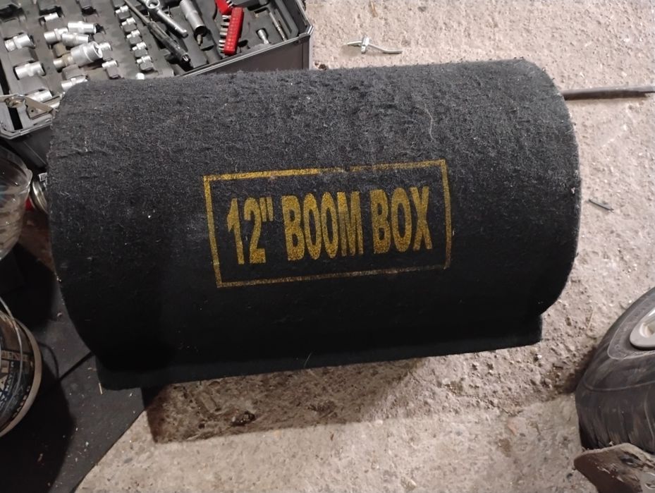 Авто усилвател 12"