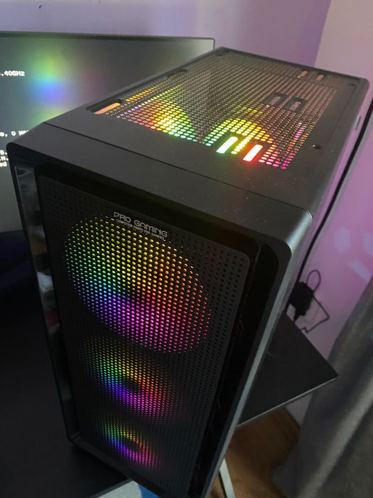 Pc Gaming 150-180 fps cs2 low
