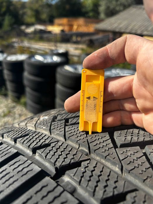 Anvelope iarna Continental  235 55 R18 + Optional Jante aliaj