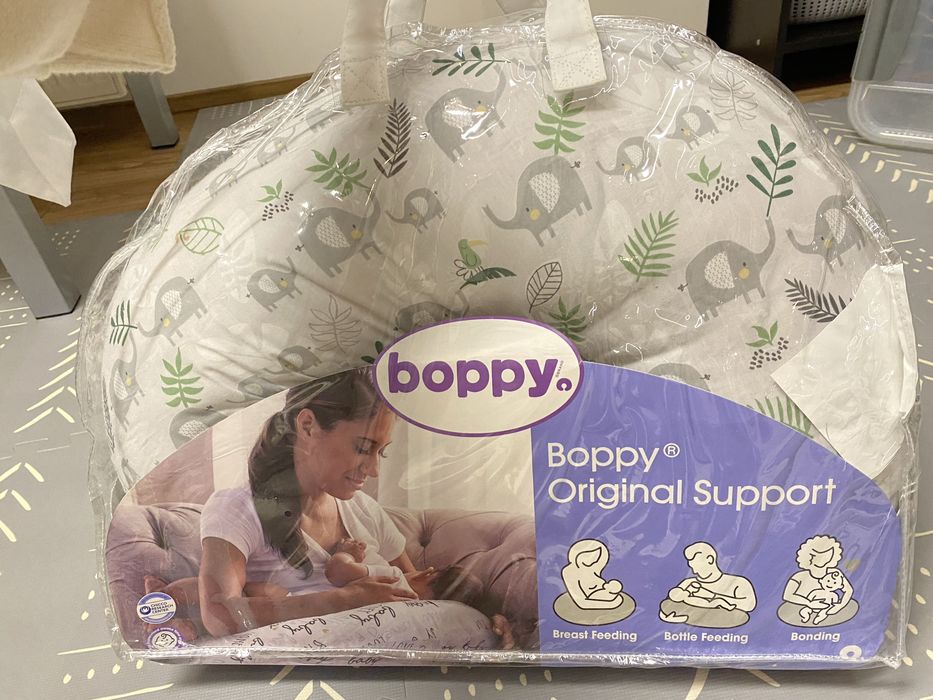 Perna de alaptat CHICCO