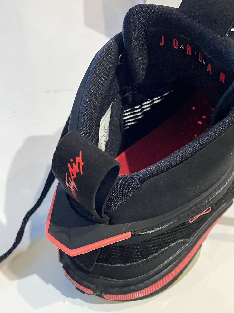 Jordan 36.