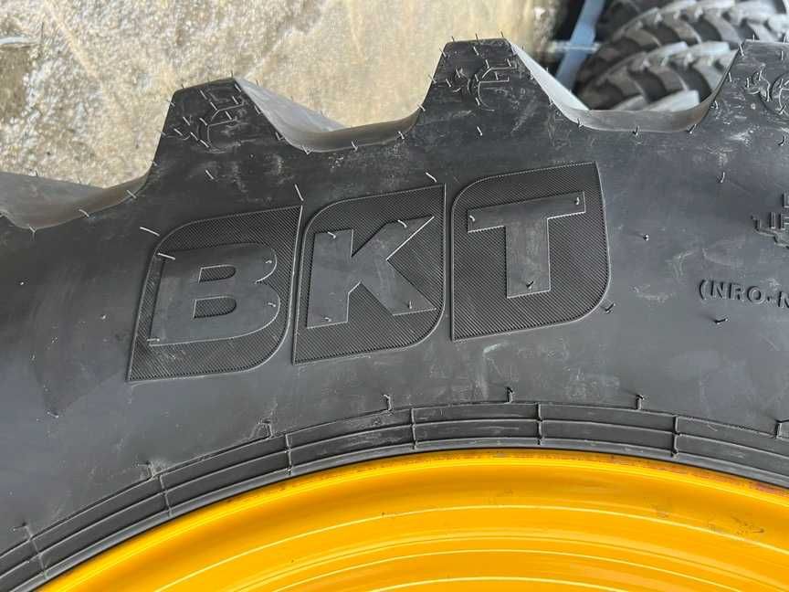 Anvelope noi radiale 600/65R34 marca BKT pentru tractor spate