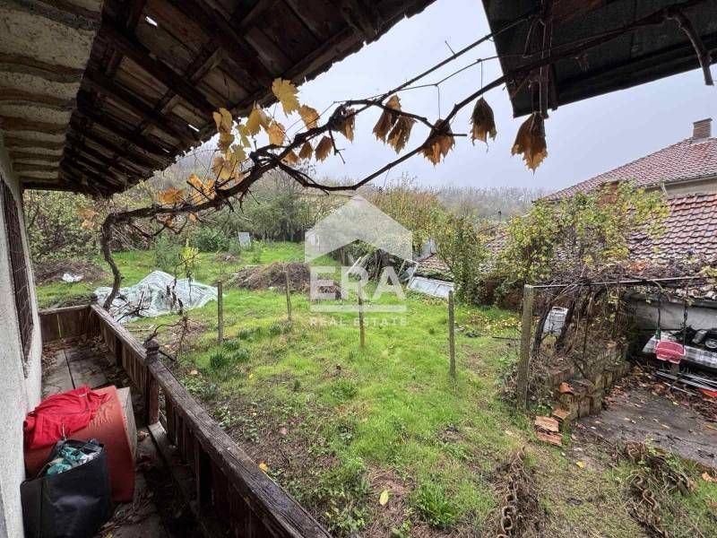 ЕКСКЛУЗИВНО! ЕРА Дръстър предлага за продажба къща в село Калипетрово!