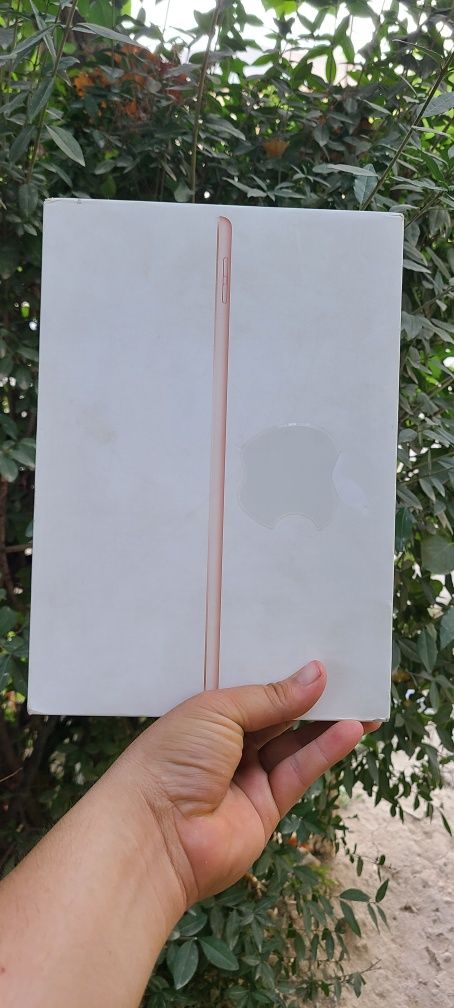Ipad 8 sim oqiydi hotirasi 128 talik