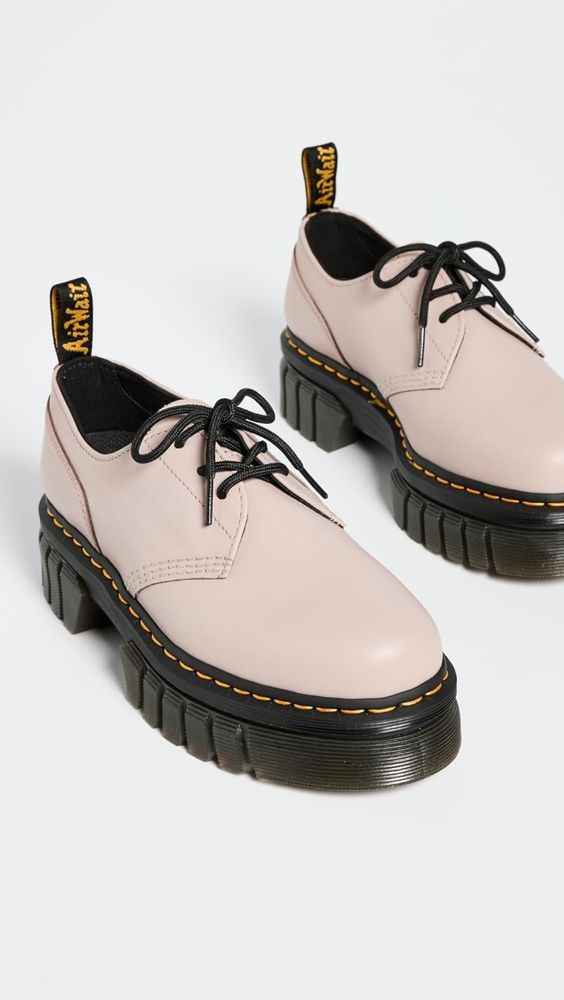 Dr. Martens Обувки с врьзки 'Audrick'