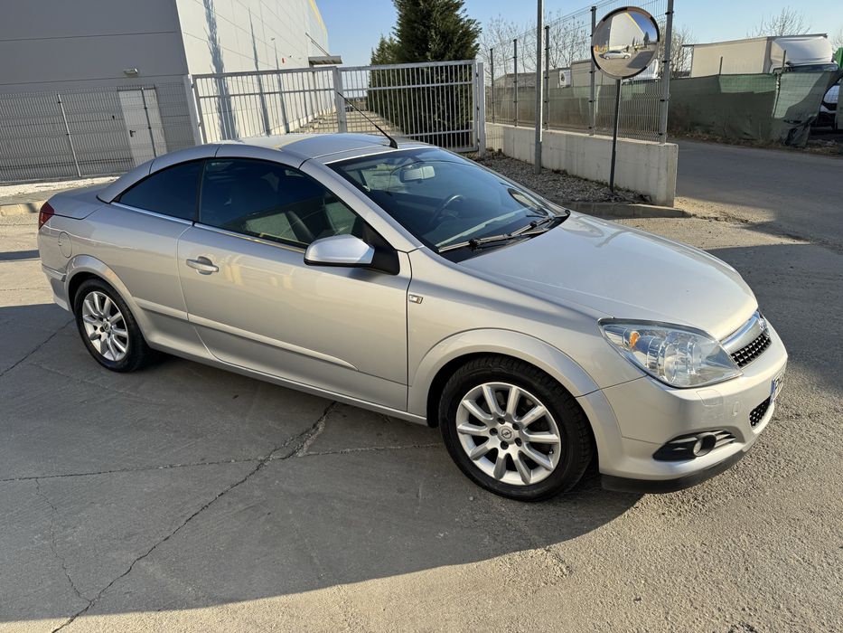 Opel Astra H Cabrio / 1.9 CDTi 150cp / Clima / Piele