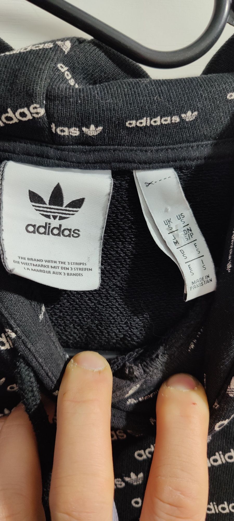 Hanorac adidas !
