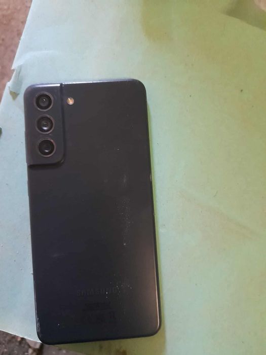Vând samsung s21 fe 5g