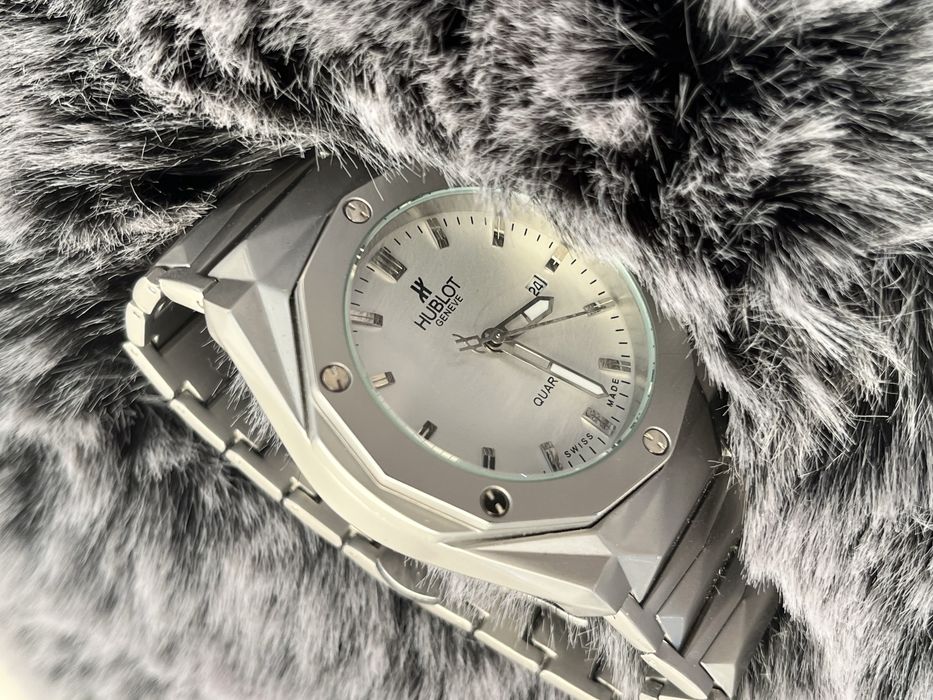 Часы Hublot Classic Fusion Silver