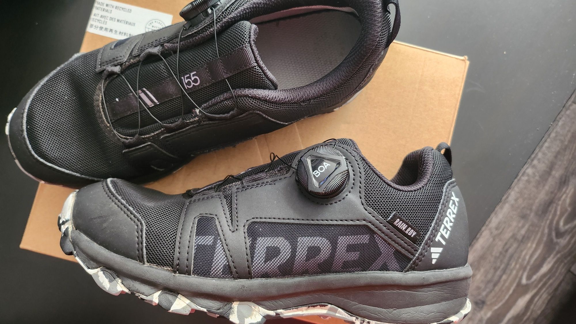 Geox, Adidas Terrex boa и камуфлажни боти 38 номер