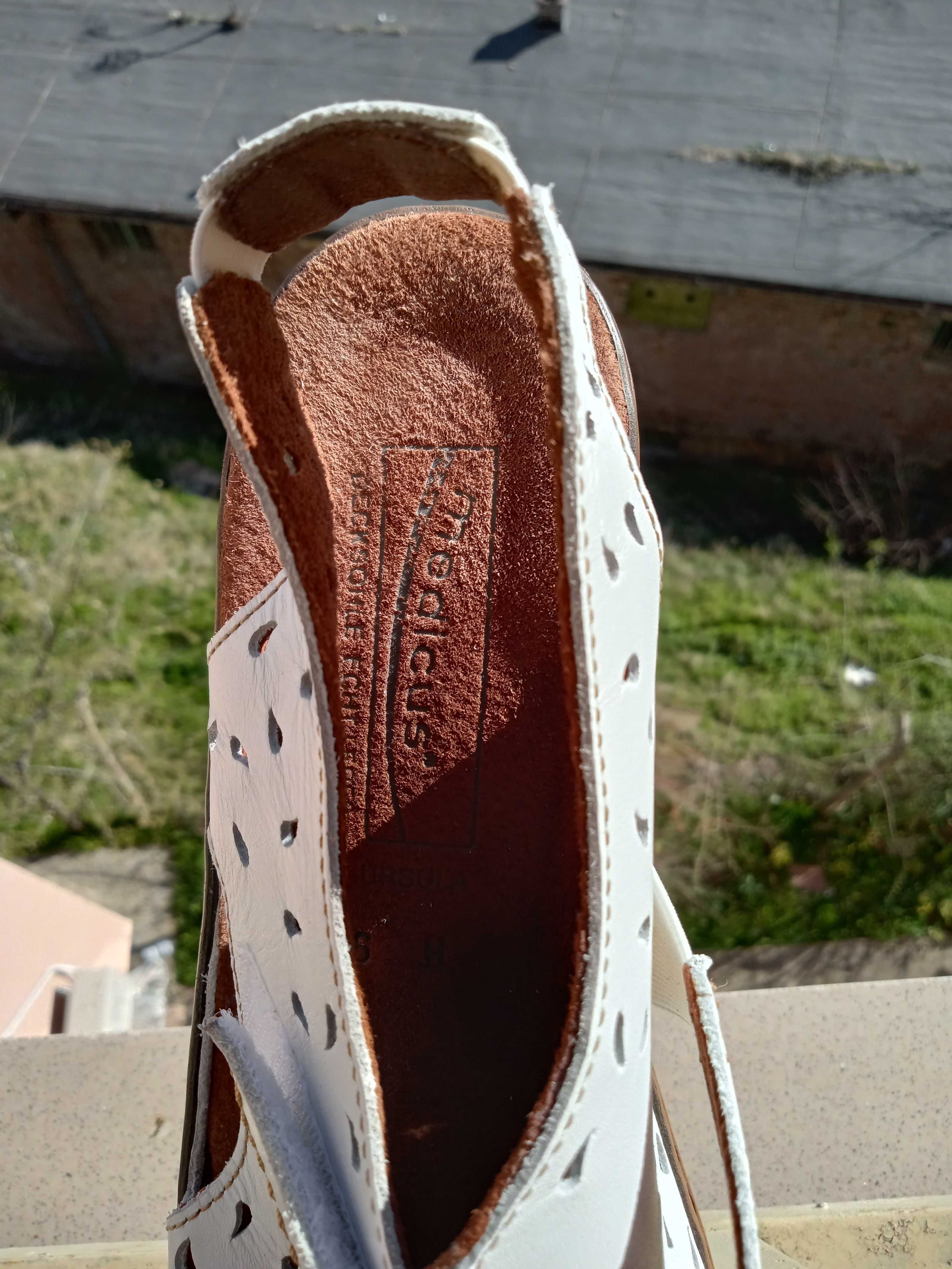 Летни обувки Deichman "Медикус", естествена кожа, бели, номер 39