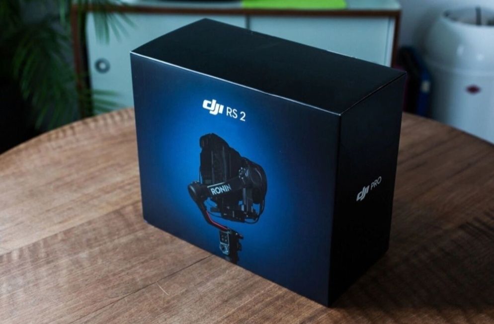 DJI RS 2 Pro (электронный стабилизатор)