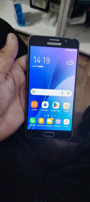 Продам Samsung A5 2016