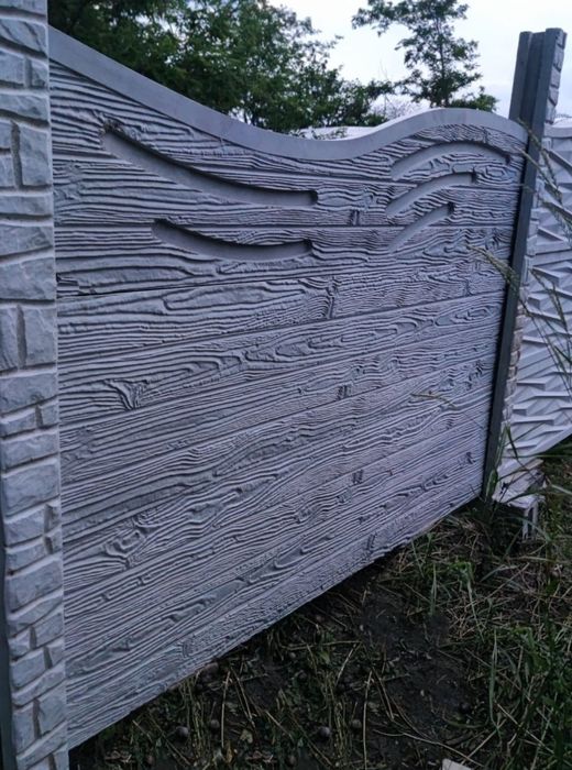 Gard din placi beton