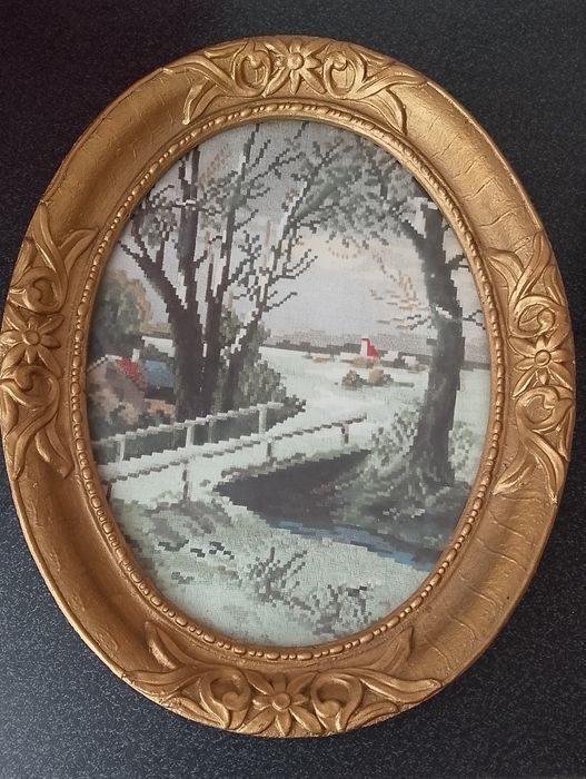 Картина в рамка.