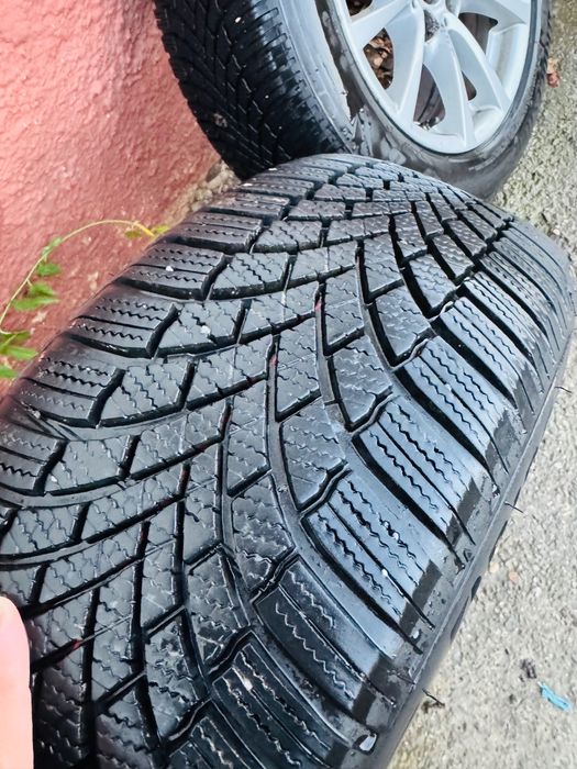 Vand anvelope bridgestone 205/60/16 dot2024