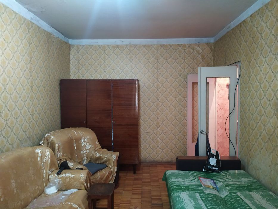 Продажа 1/3/5 на Юнусабад-17, 1 хонали сотилади