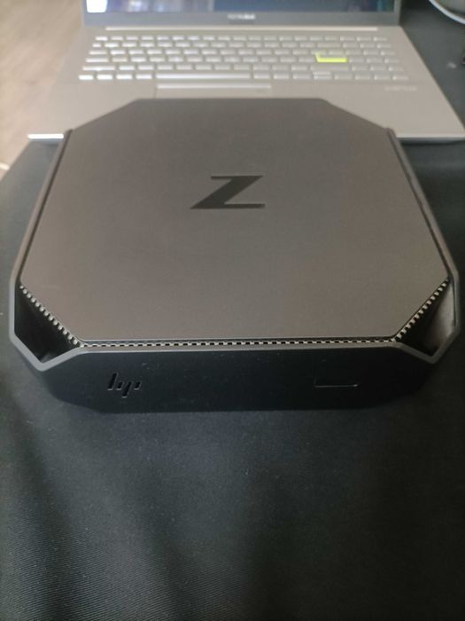 HP Z2 G3 Mini PC - i7-6700 / 16GB DDR4 / 256GB / Nvidia M620 2GB GDDR5