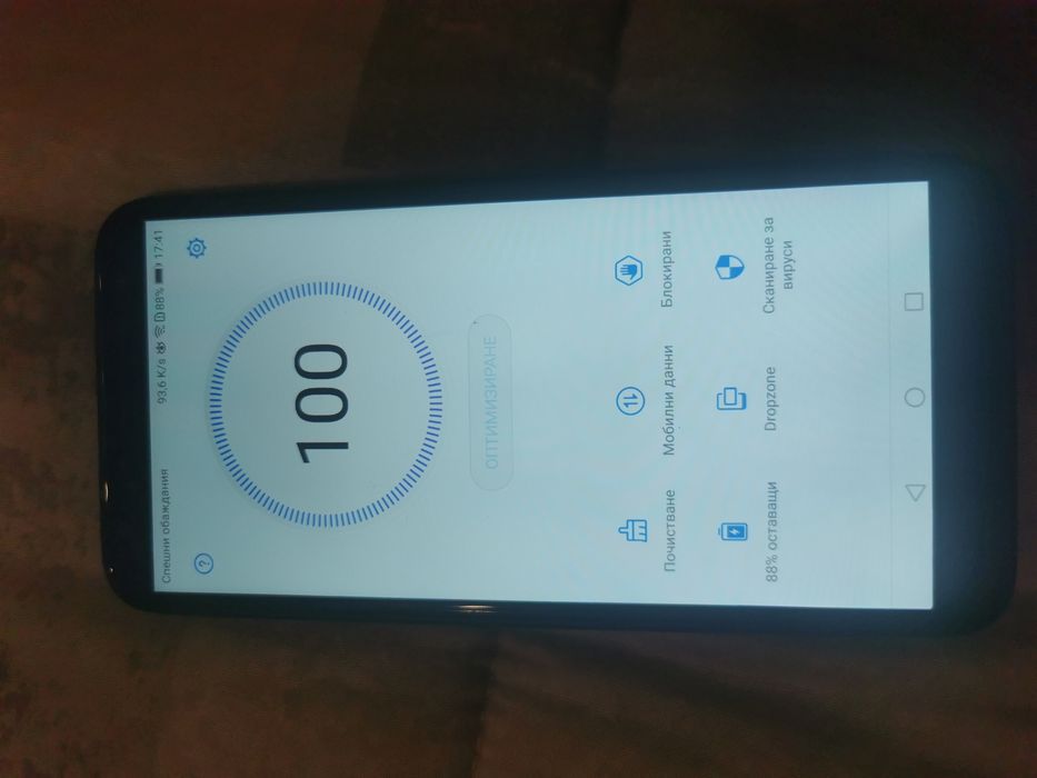 Телефон Huawei mate 10 lite