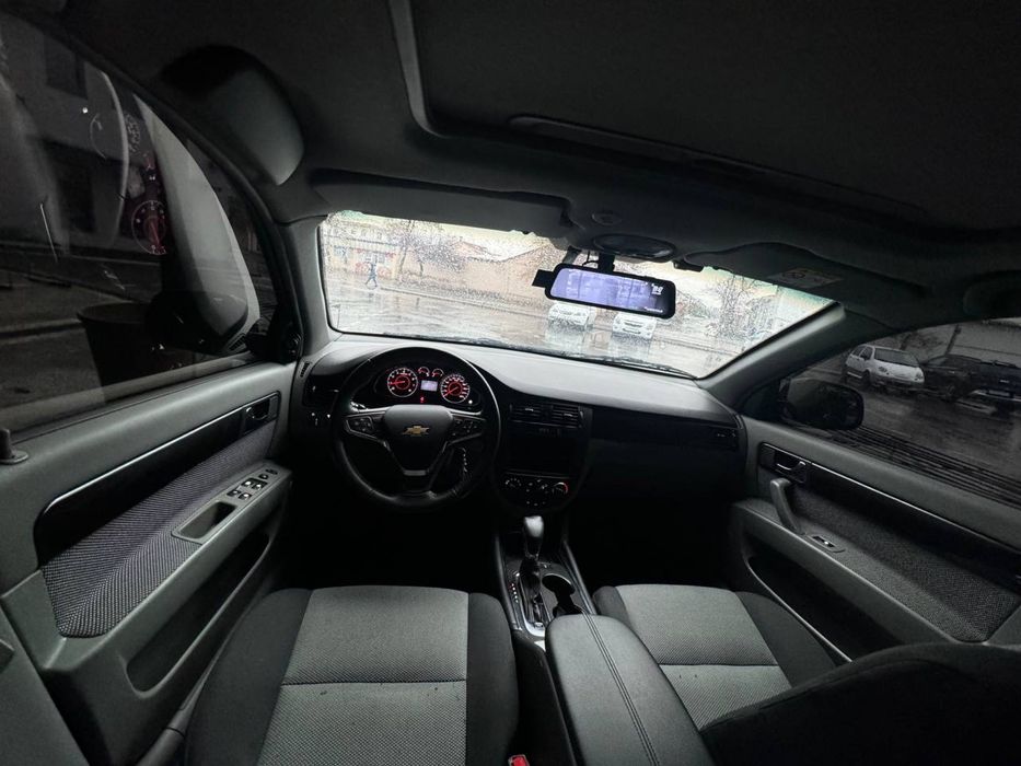 Jentra Avtomat 2023-yil. 60000 km yurgan .