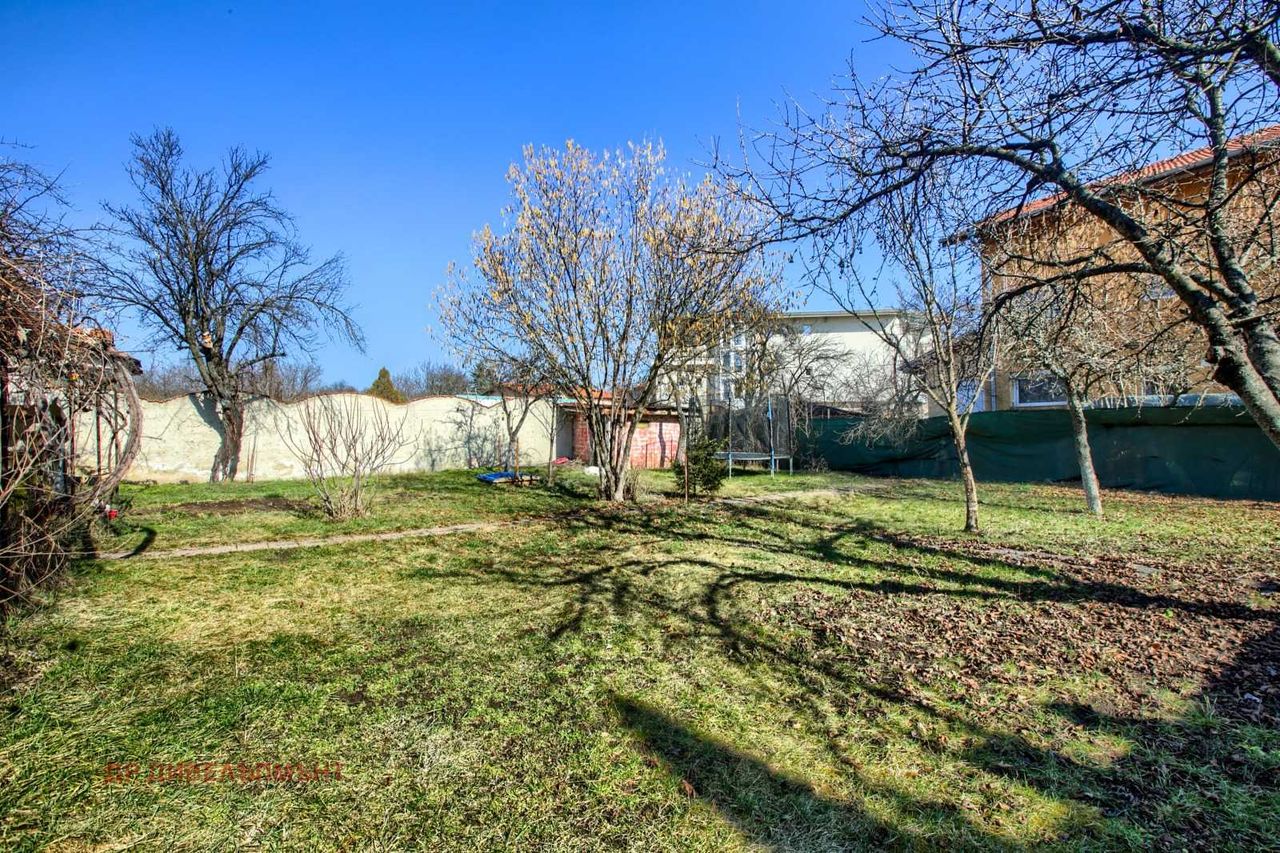 Продава се Къща в с. Житен, Област София-град - 335 кв.м за 851 €/кв.м - Снимка #6