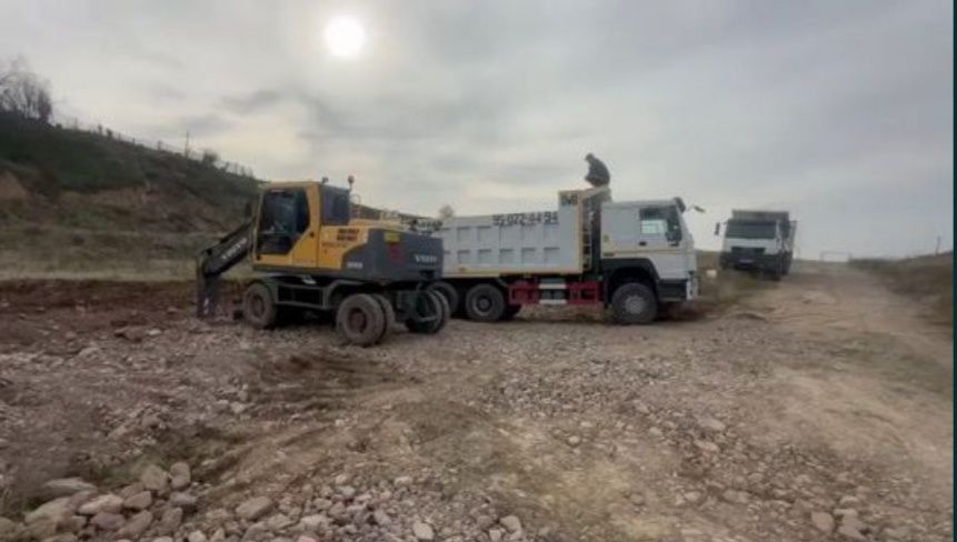 Услуги Ekskavator экскаватор екскаватор