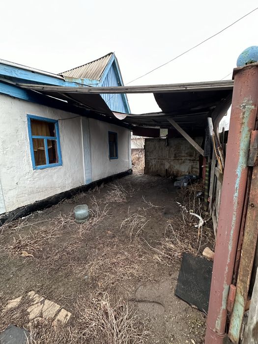 Продаю дачу на строителях.