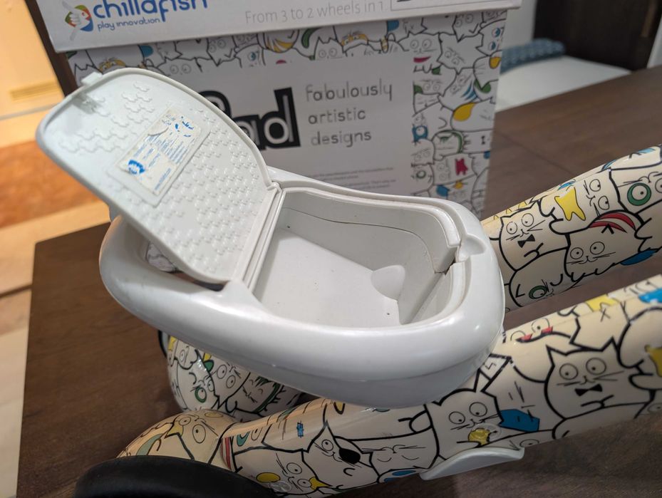 Детска триколка и колело за баланс Chillafish BUNZI