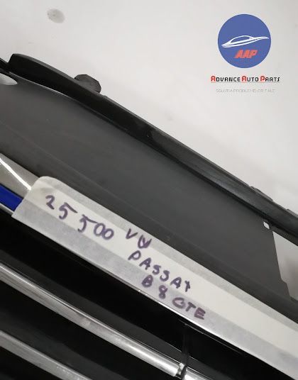 Централна решетка за радиатор ГТЕ Хибрид оригинална Volkswagen VW Паса