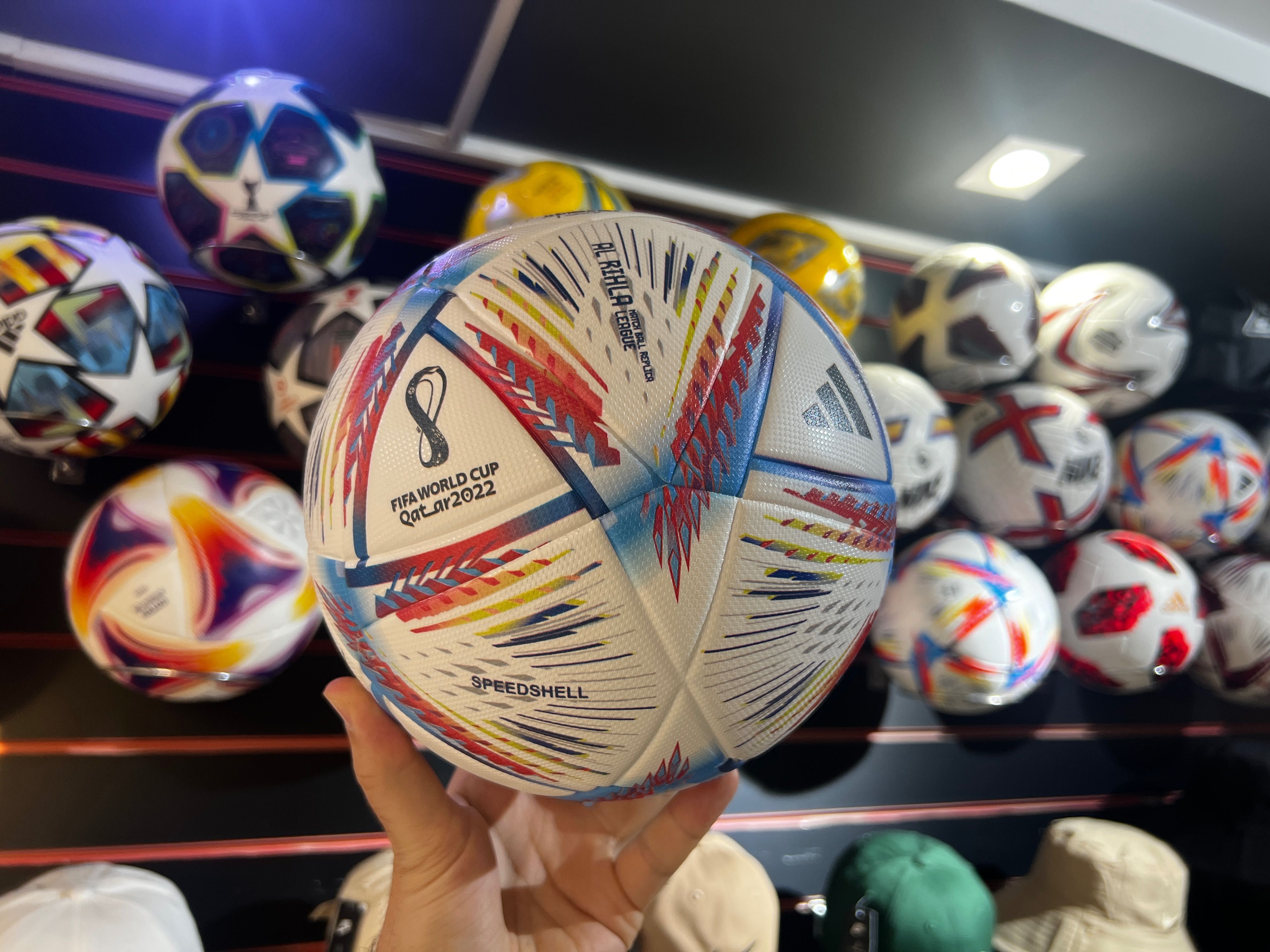 Мяч футбольный Adidas UWCL 22/23 4ка размер для детей и миниполя