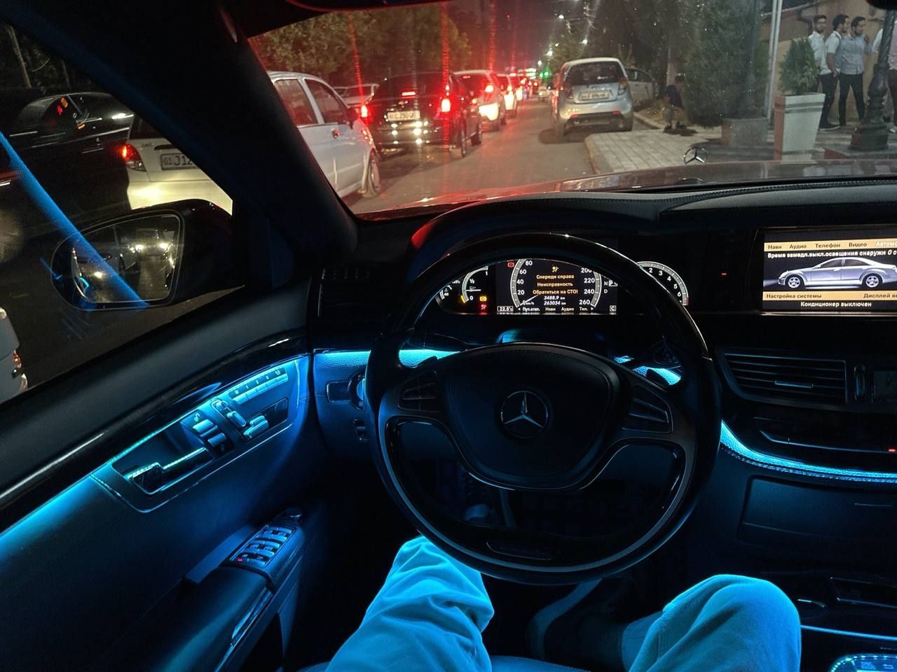 Продаётся мерседес 221\223