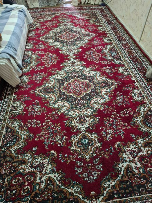 Продам красивый палас