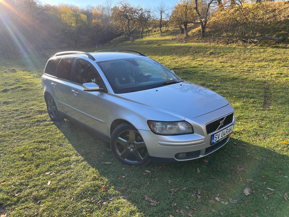 Volvo v50 din2005