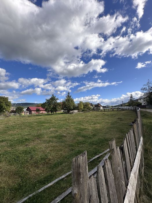 1000 mp Teren Intravilan Frasin