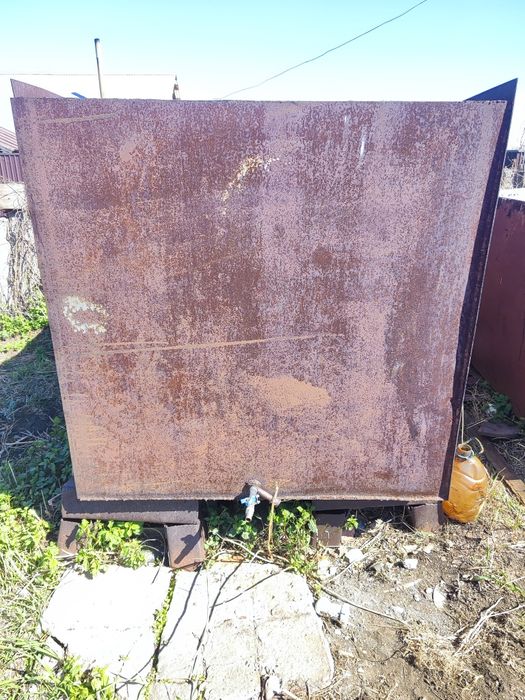 Бак для воды 4,2 куба