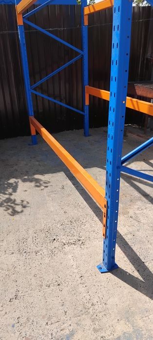 Rafturi metalice zincate