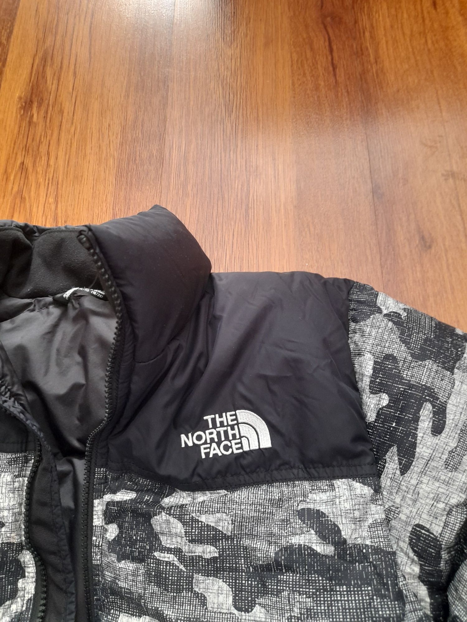 The north face мъжко яке S размер.