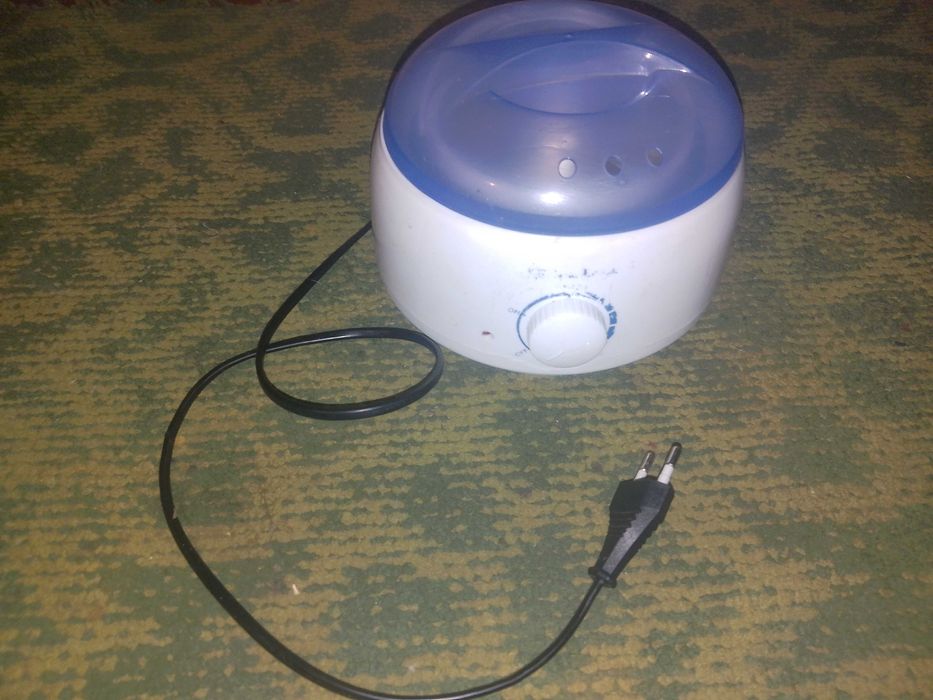 ПРОДАМ ВОСКОПЛАВ Pro-Wax100 баночный для депиляции ! Нагреватель воска