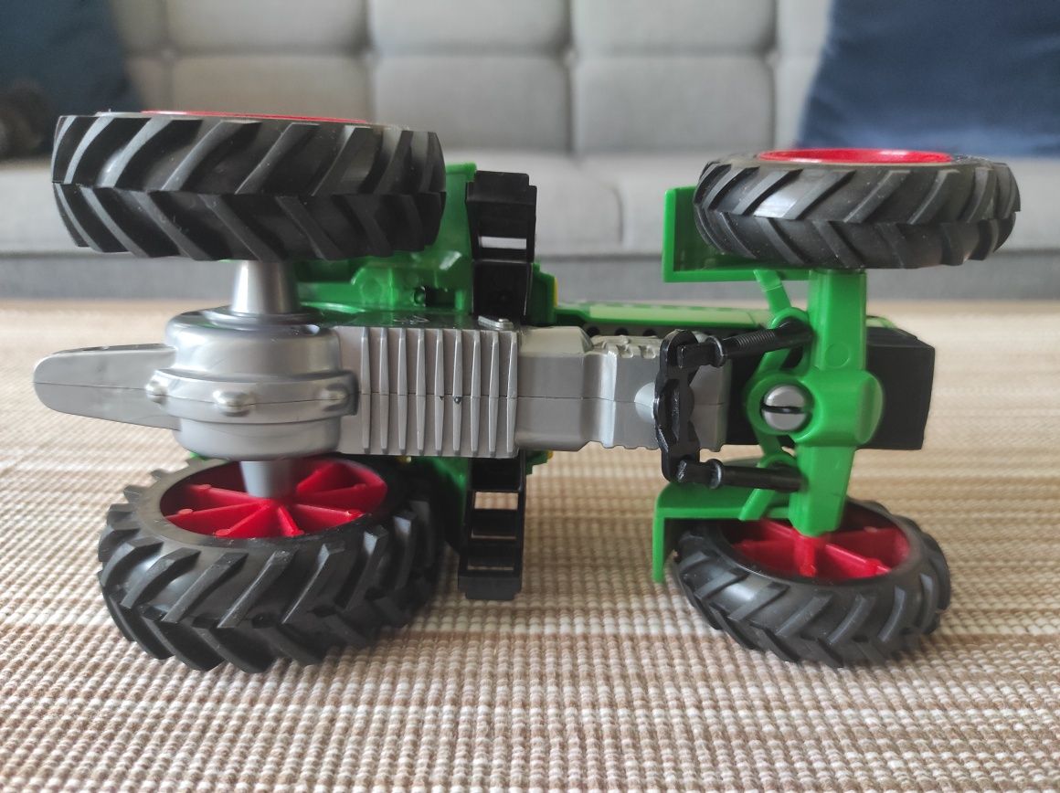 Jucărie copii Tractor, calitate, mecanism de tragere