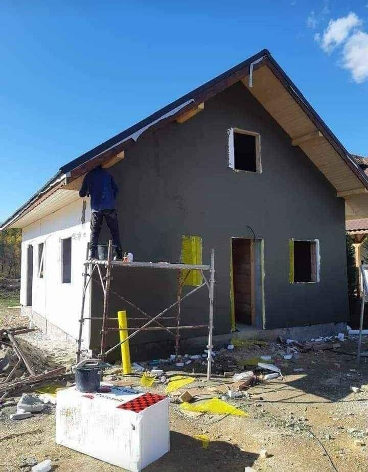 Casa, garaje auto si containere modulare tip birou, dimensiuni in func