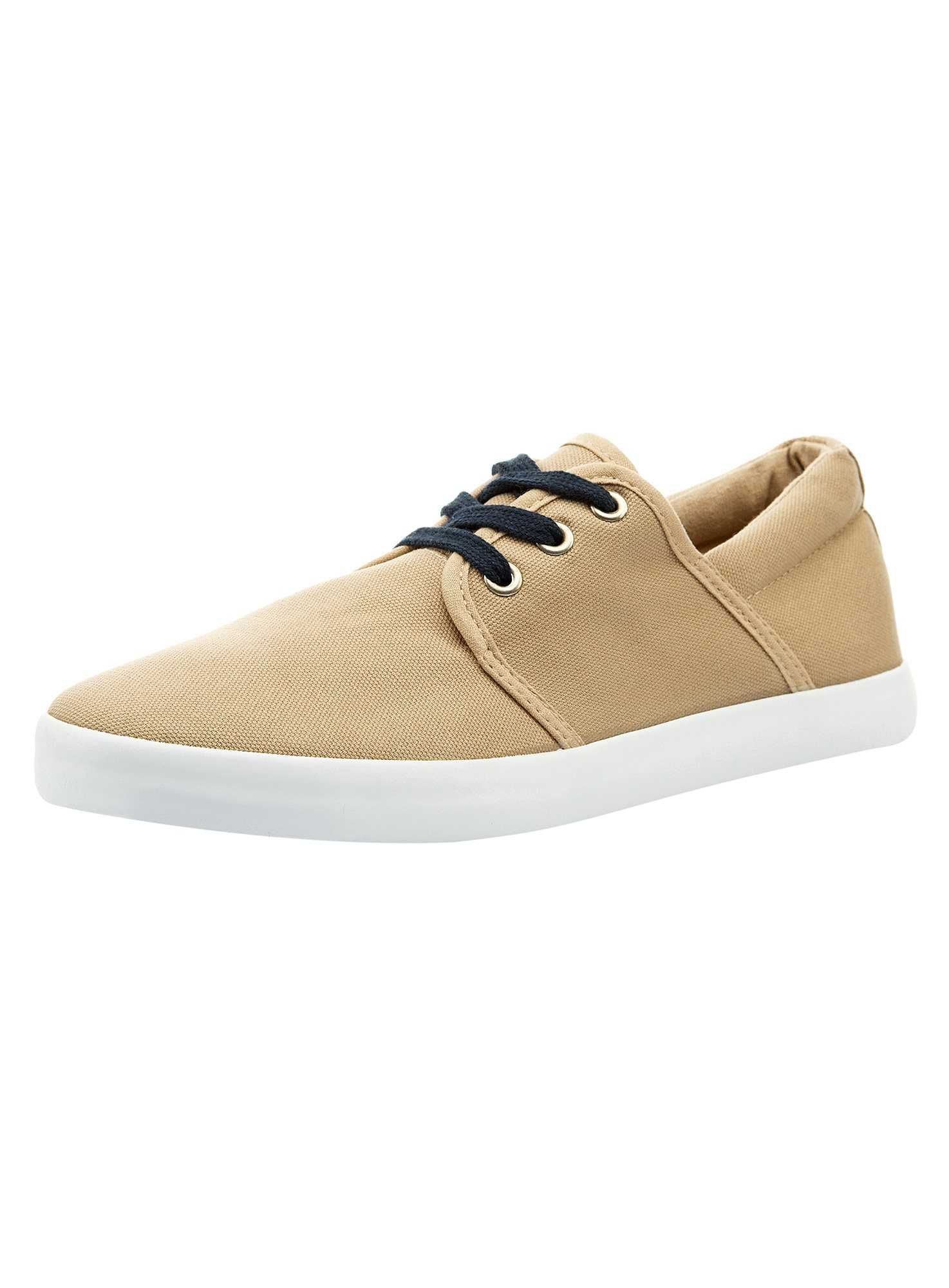Vand sandale, adidasi, bascheti, tenisi, espadrile en-gross