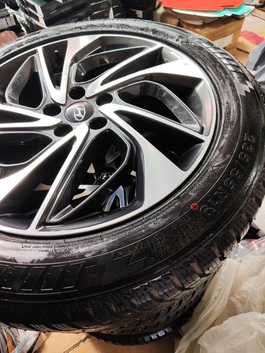 Комплект дисков оригинал+шины шипы