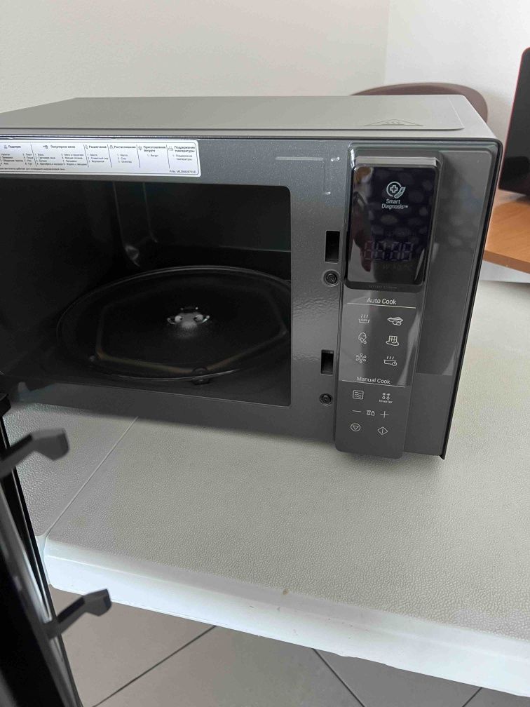 Микроволновая печь LG Smart Inverter Magnetron Solo (25L)  Доставка