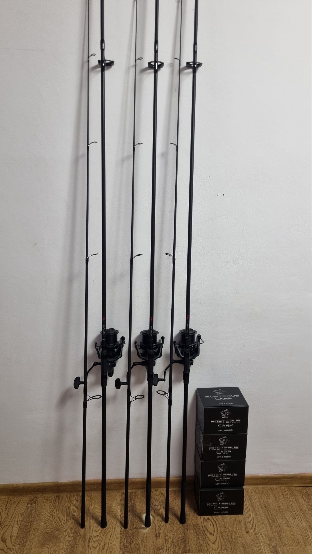 SET 3 Lansete FL Ultra Team 3.90m 3.75lbs 2seg + 3 Mulinete PRO FL MT