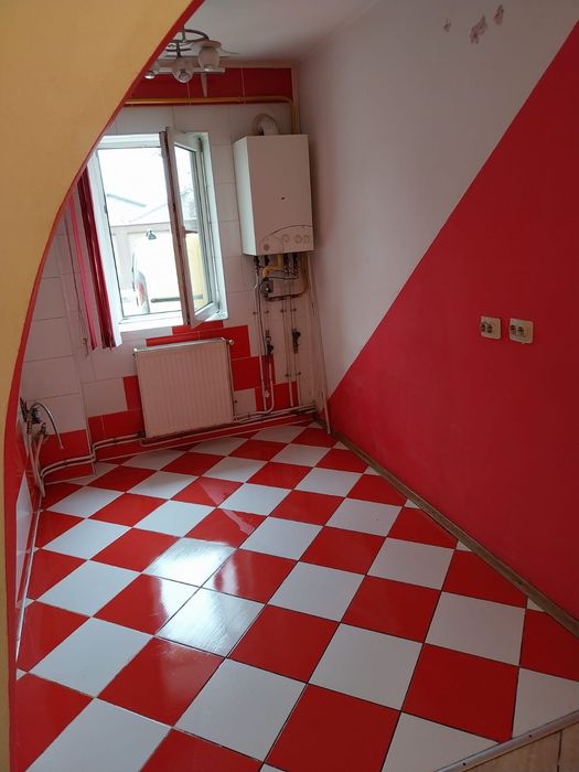 Apartament 3 camere, Parter, str Vasile Pârvan, Bârlad